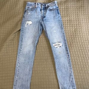 Levi’s wedgie jeans